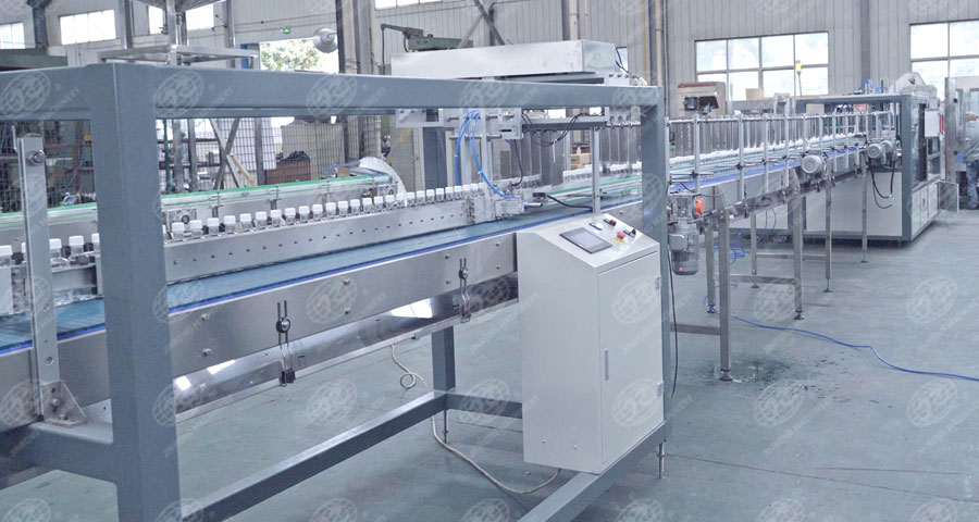 全自動一片式裝箱機-4